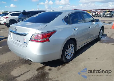 2014 Nissan Altima 2.5 S z USA, uszkodzony, nr VIN 1N4AL3AP7EN234032